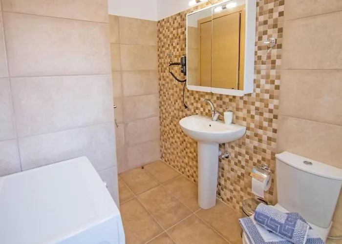 Elpida At Minies Villa *